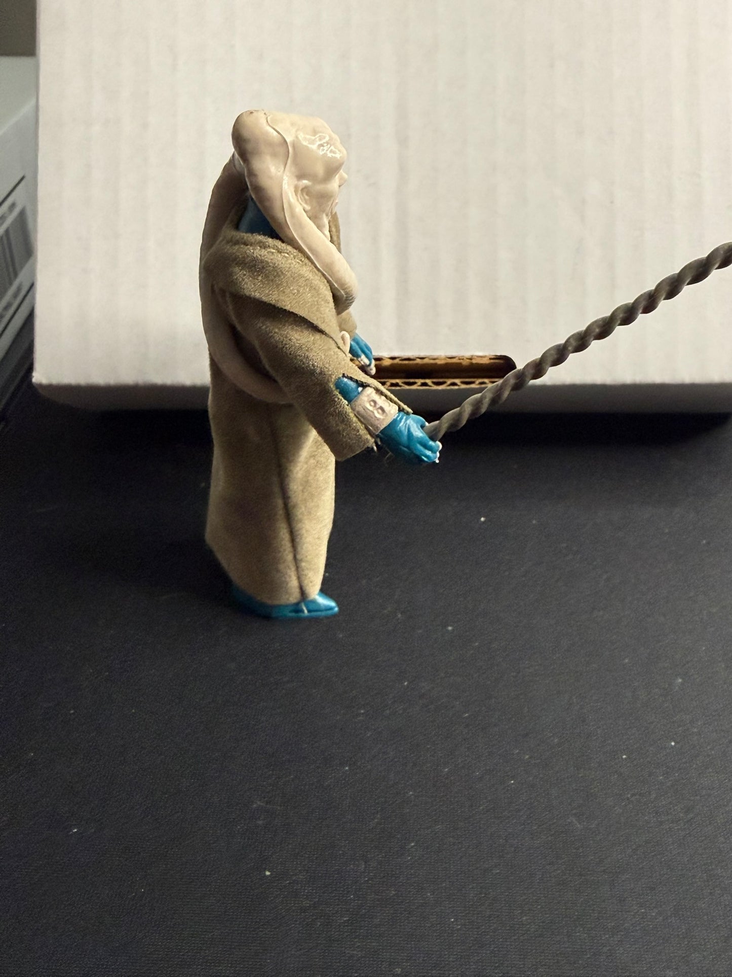 Vintage 1983 Kenner Star Wars Bib Fortuna Complete w/ Original Staff – Excellent Condition - New England Consignment and Collectables
