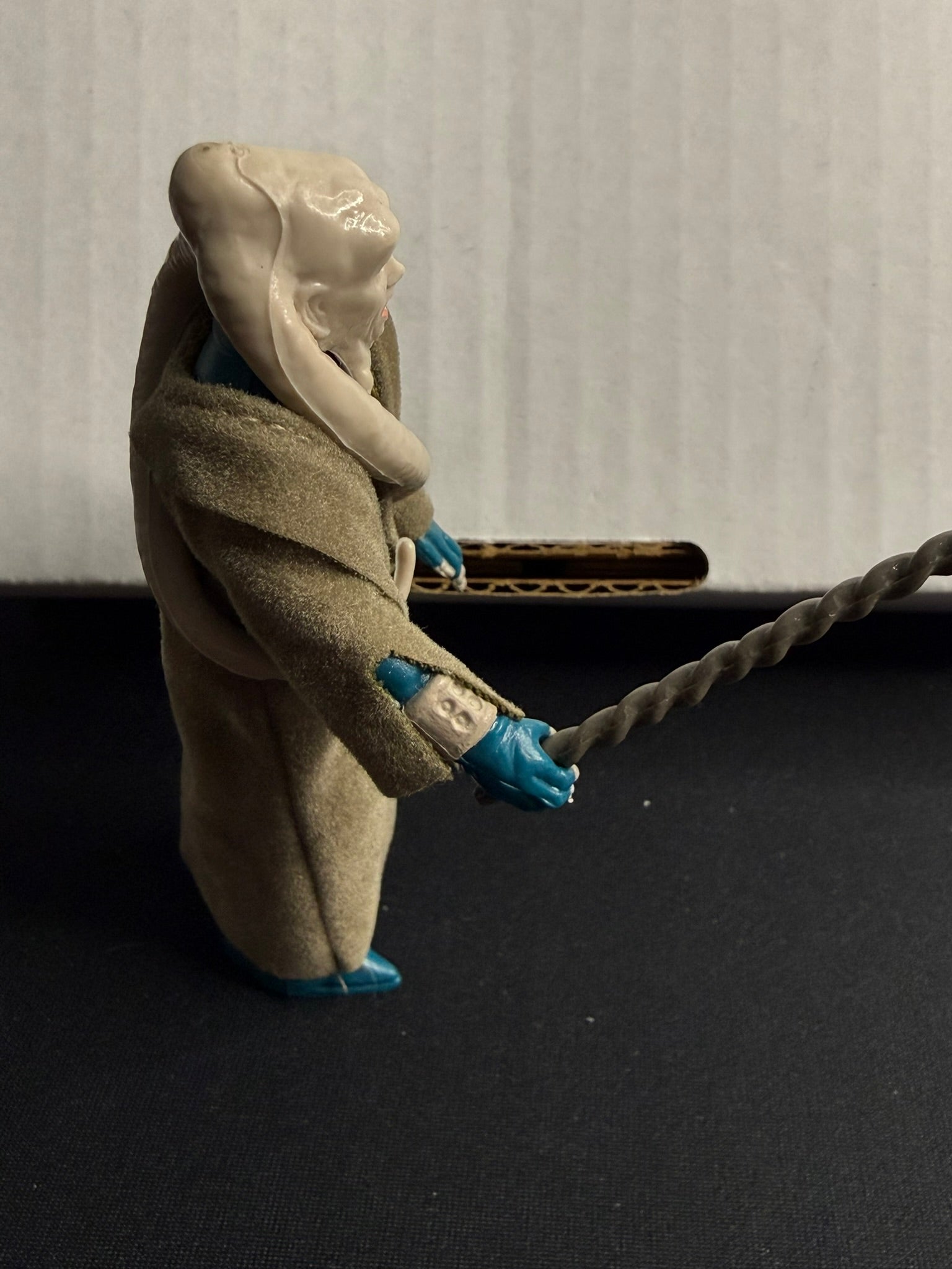 Vintage 1983 Kenner Star Wars Bib Fortuna Complete w/ Original Staff – Excellent Condition - New England Consignment and Collectables