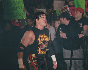 Eddie Guerrero 8x10 Photo – WWF Raw Boston 10/30/2000 (Original Arena Shot)