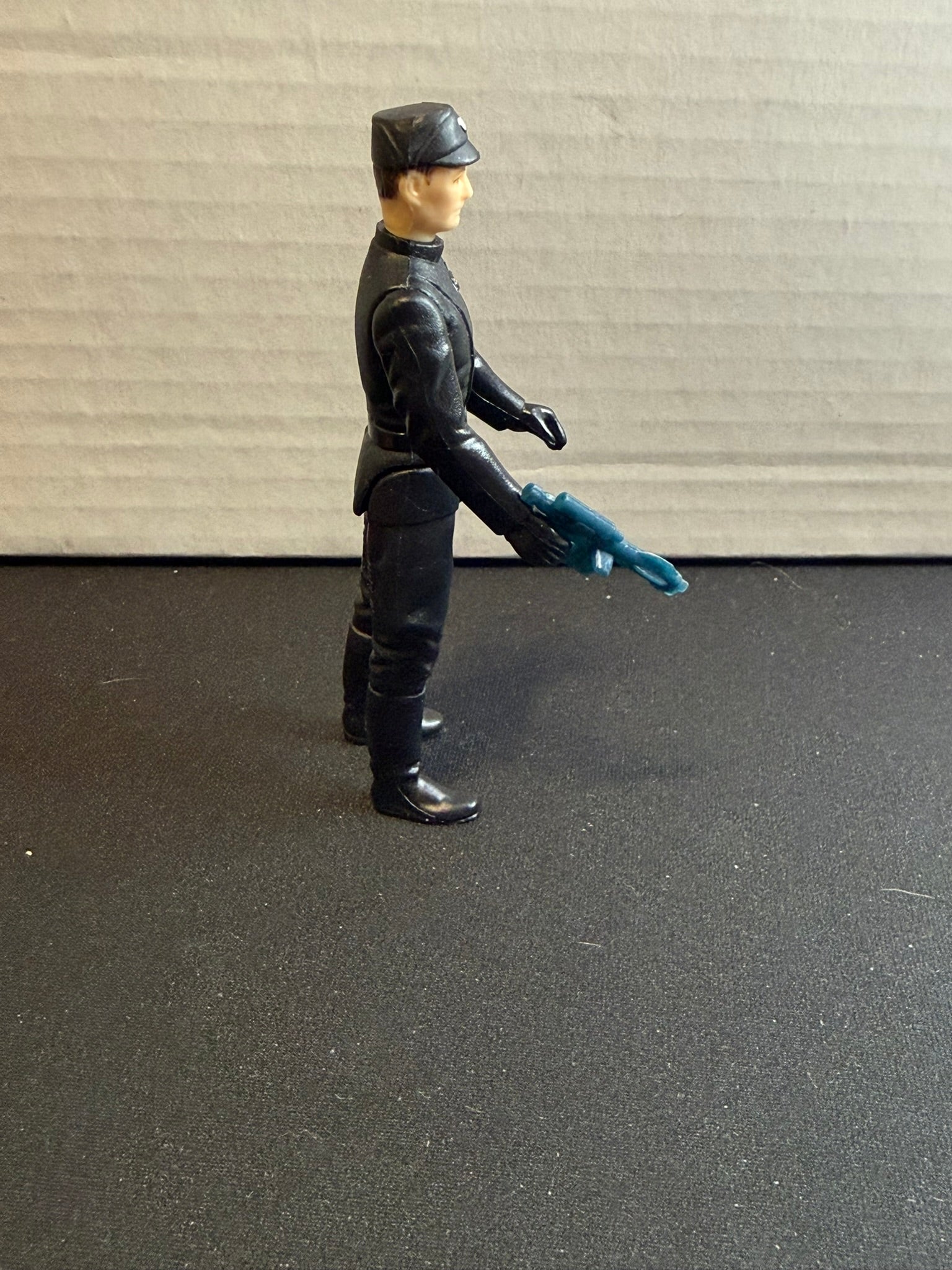 Vintage 1983 Kenner Star Wars Imperial Commander Complete w/ Blaster – Excellent Condition sports trading card product image