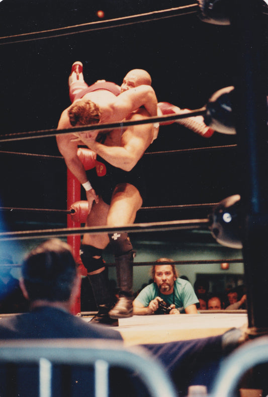 Nov 29, 1986 Philadelphia – Nikita Koloff Slams Tully Blanchard – Original Vintage NWA Photo