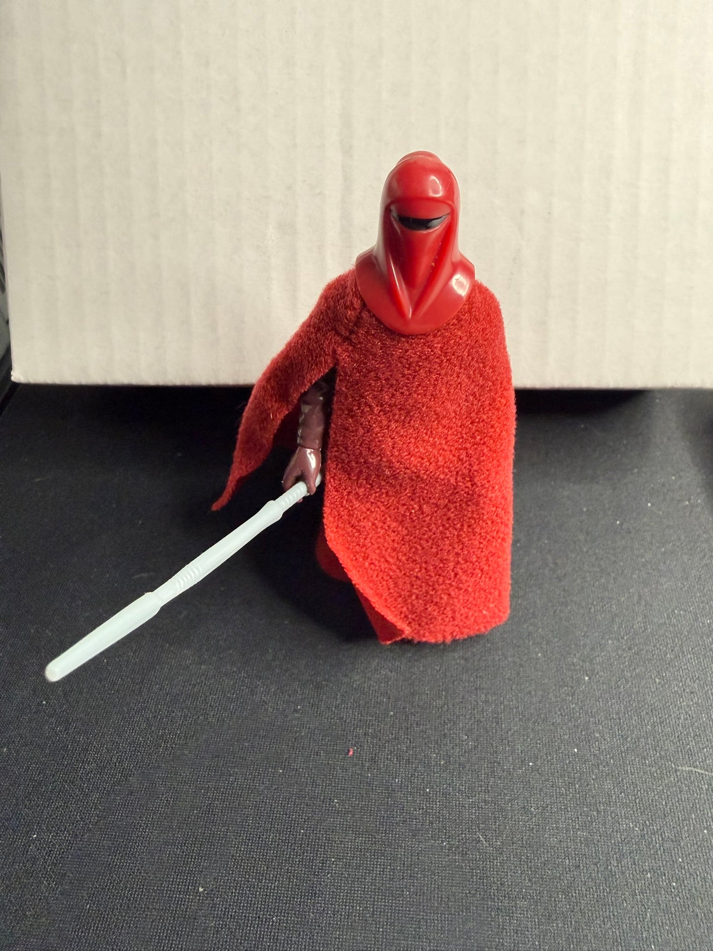 Vintage 1983 Kenner Star Wars Emperor’s Royal Guard Complete w/ Cloak & Pike – Excellent Condition - New England Consignment and Collectables