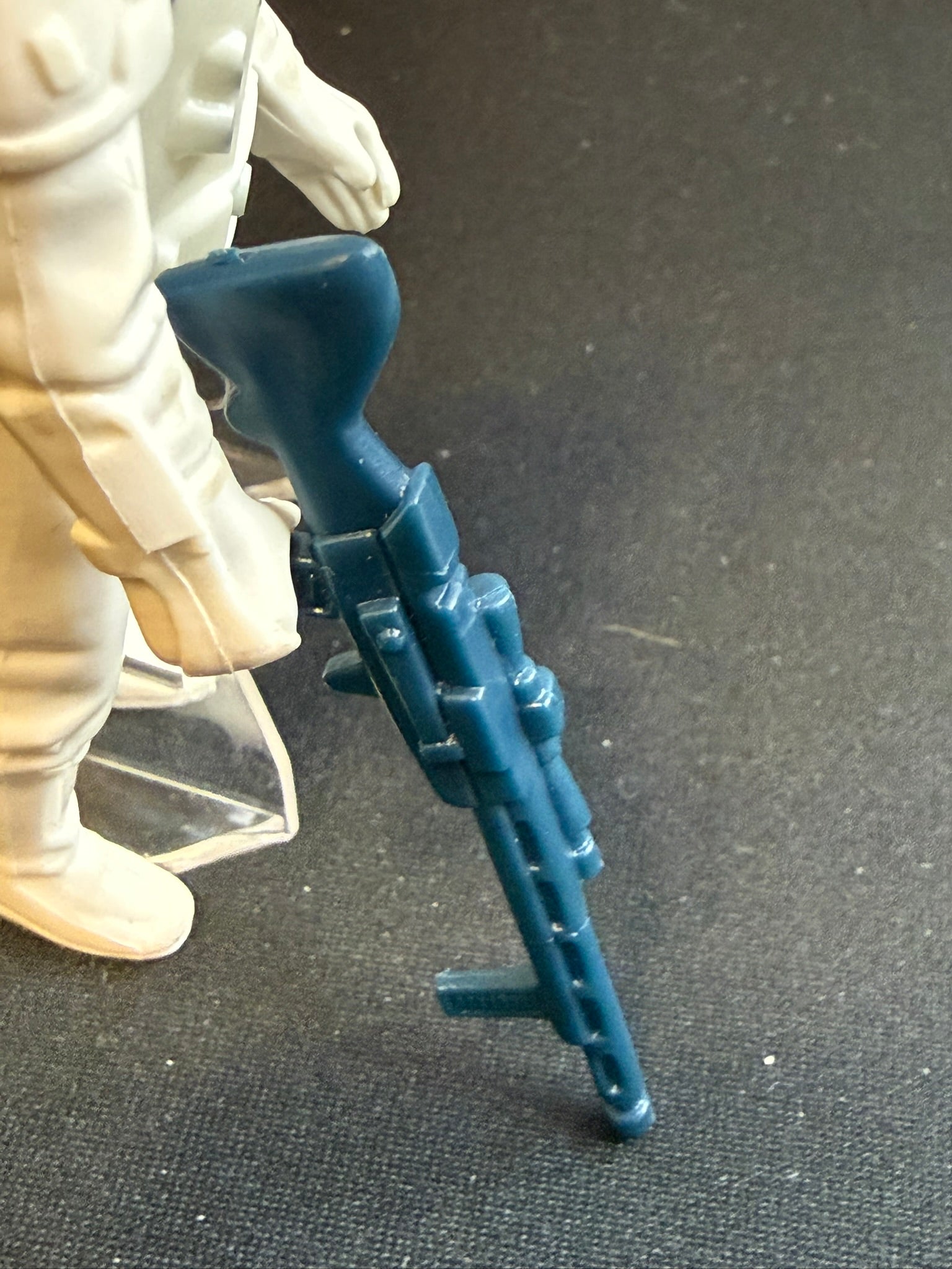 Vintage 1980 Kenner Star Wars Snowtrooper Complete w/ Blaster & Backpack – Missing Skirt – Excellent Condition - New England Consignment and Collectables