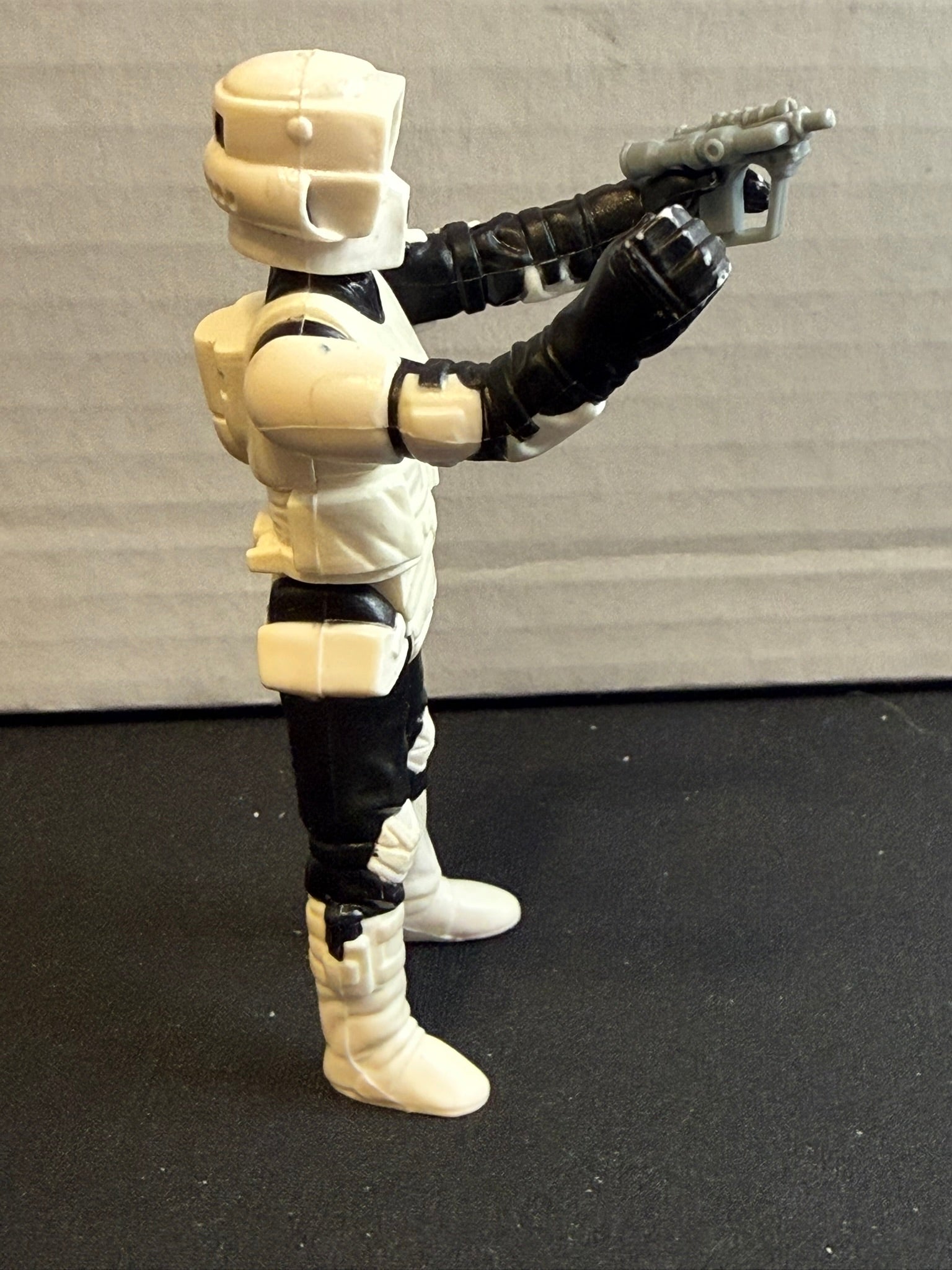 Vintage 1983 Kenner Star Wars Biker Scout Complete w/ Blaster & Backpack – Excellent Condition sports trading card product image