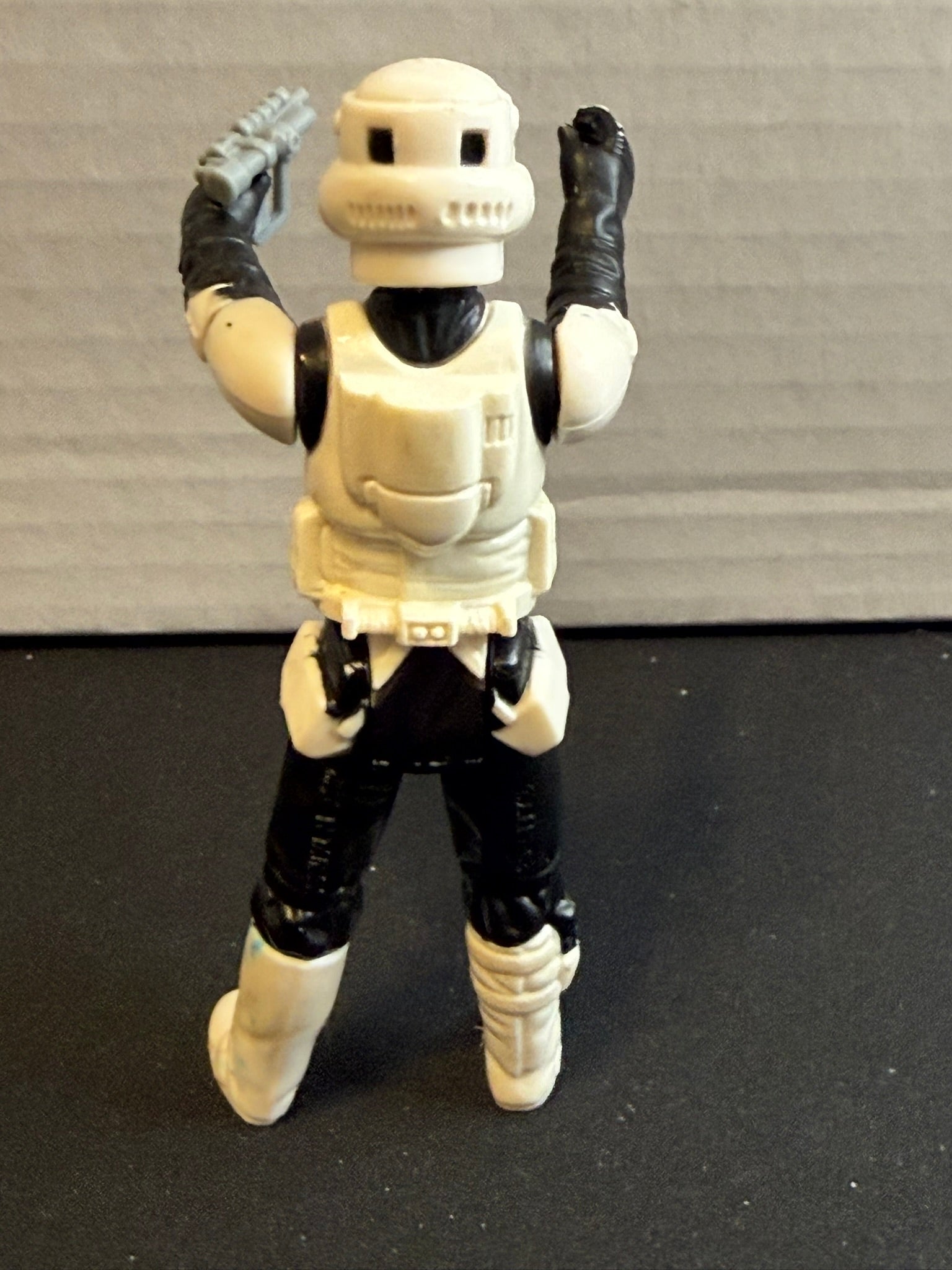 Vintage 1983 Kenner Star Wars Biker Scout Complete w/ Blaster & Backpack – Excellent Condition sports trading card product image
